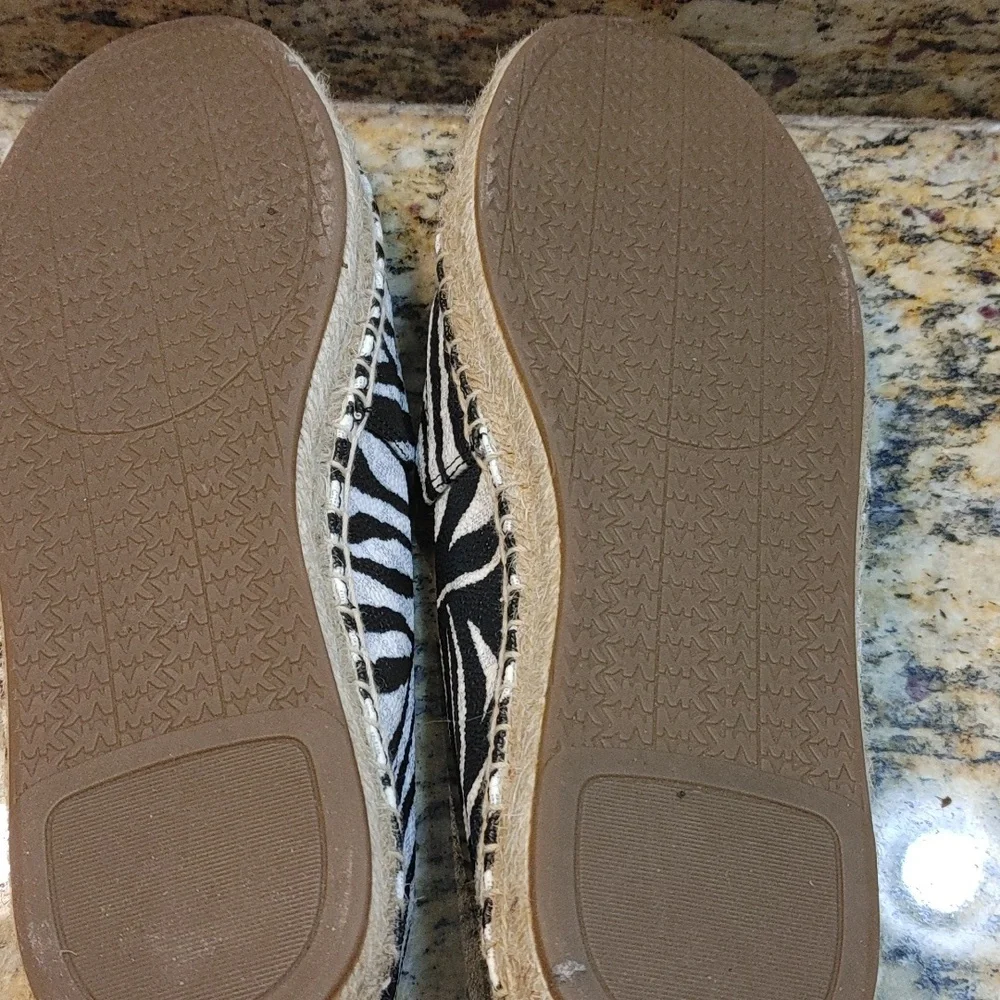 Michael Kors shoes - Picture 3 of 8